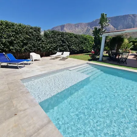 Indipendente Con Piscina Villa Terrasini