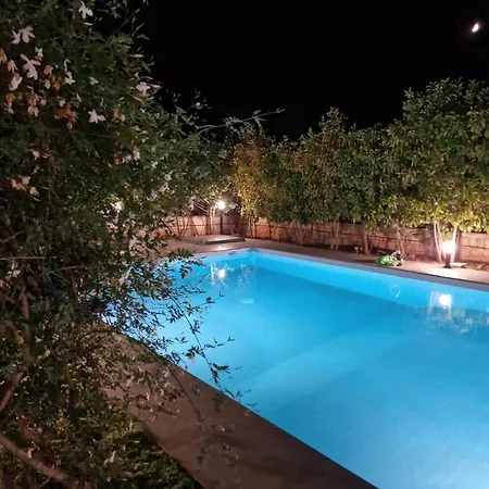 Villa Indipendente Con Piscina *